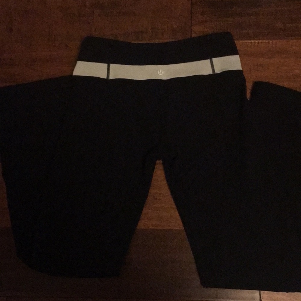 Lululemon Black Reversible pants